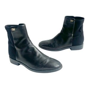 Stuart Weitzman Black Leather Kye City Booties